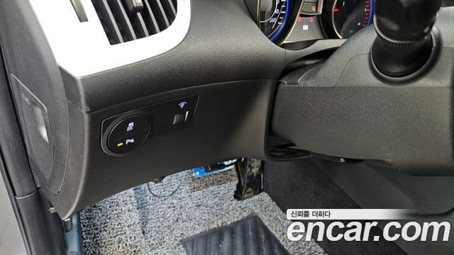 Hyundai The / новый New Genesis купе 200 турбо S, 2012 16