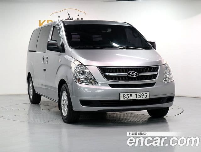 Hyundai Grand Starex CVX Deluxe, 2015 2