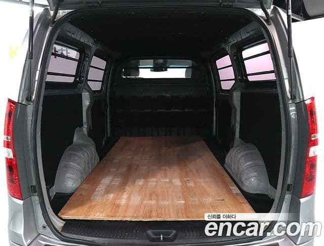 Hyundai Grand Starex CVX Deluxe, 2015 14