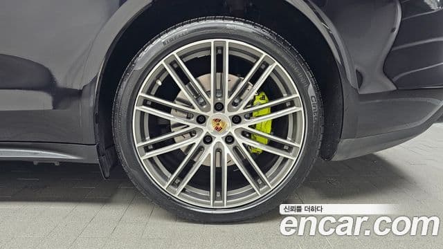 Porsche Panamera (971) 2.9 AWD E-гибрид, 2020 все фото