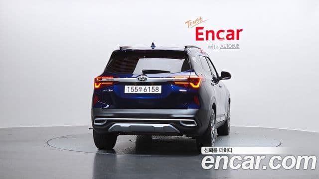 Kia Seltos Signature, 2022 4