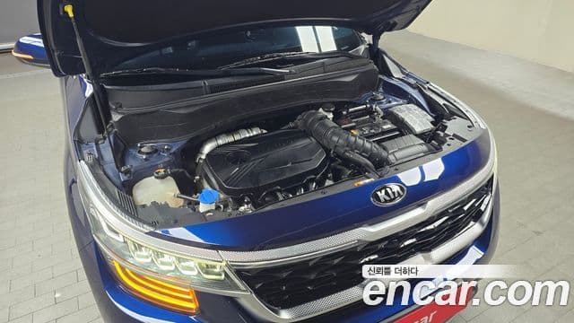 Kia Seltos Signature, 2022 6