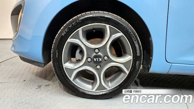 Kia All New Morning Luxury, 2013 все фото