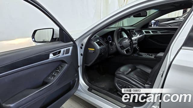 Hyundai Genesis DH Premium, 2014 10