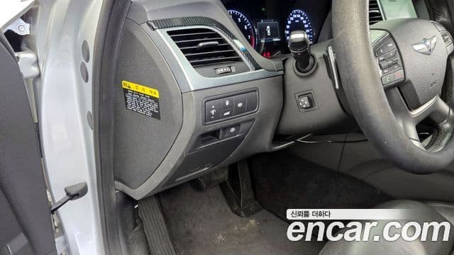 Hyundai Genesis DH Premium, 2014 18