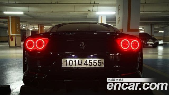 Ferrari 812 슈퍼패스트, 2018 4