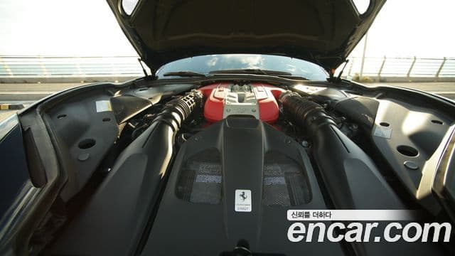 Ferrari 812 슈퍼패스트, 2018 6