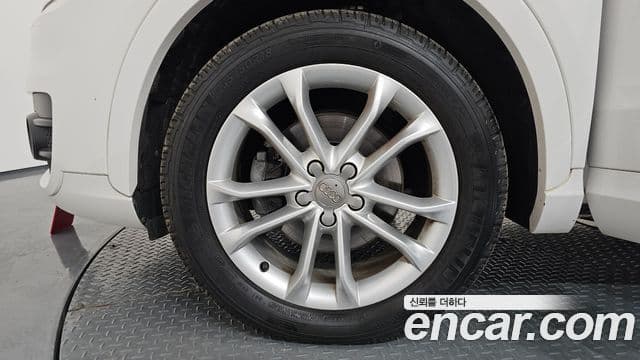 Audi Q3 8U, 2015 все фото