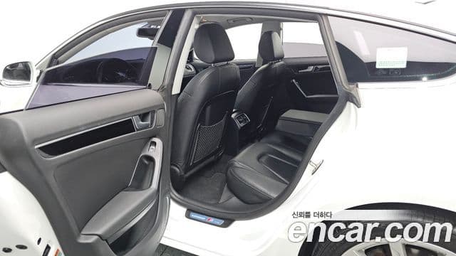 Audi A5 8TA, 2015 12