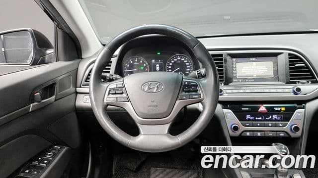 Hyundai Avante AD Special, 2016 13