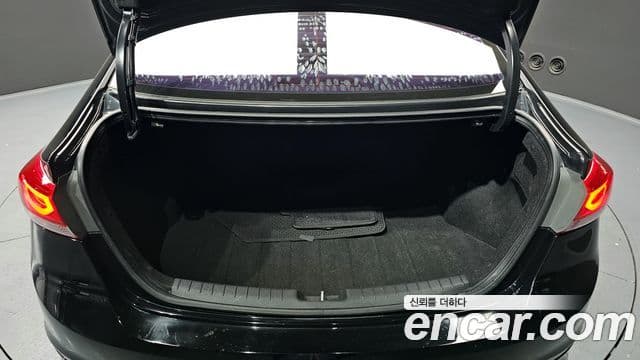 Hyundai Avante AD Special, 2016 20