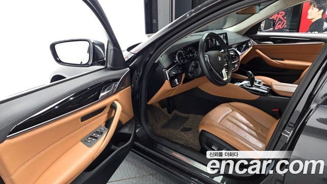 BMW 5시리즈 (G30) 520d Luxury Special Edition, 2018 11