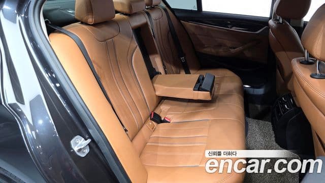 BMW 5시리즈 (G30) 520d Luxury Special Edition, 2018 12