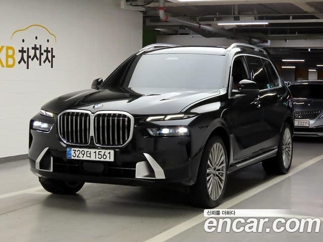 BMW X7 (G07) xDrive 40i Design Pure Excellence 6인승, 2025 1