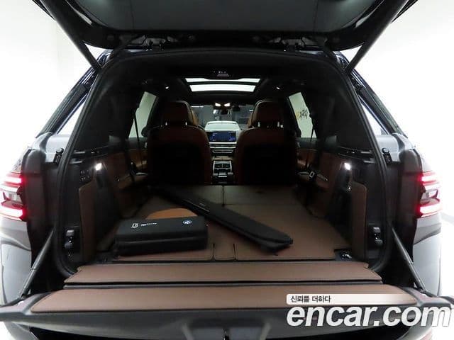 BMW X7 (G07) xDrive 40i Design Pure Excellence 6인승, 2025 все фото