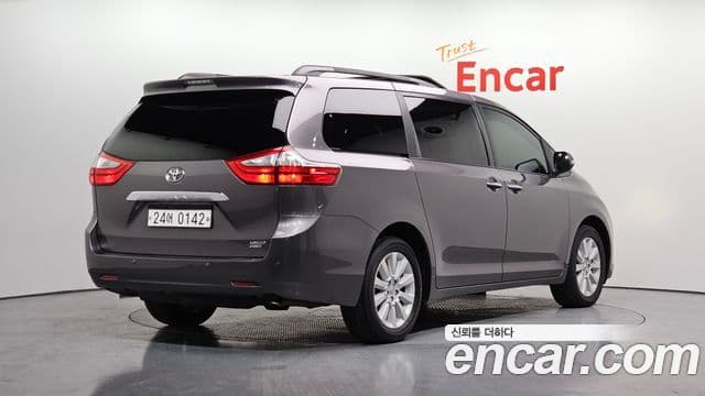 Toyota Sienna, 2015 2