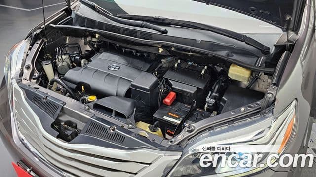 Toyota Sienna, 2015 6