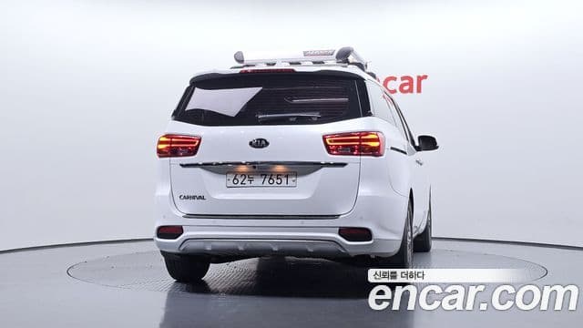 Kia The / новый New Carnival Luxury, 2019 4