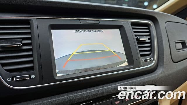 Kia The / новый New Carnival Luxury, 2019 15