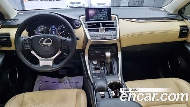 Lexus NX300h Executive, 2015 7
