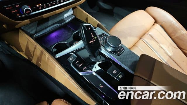 BMW 5시리즈 (G30) 520d xDrive M Sport, 2018 9