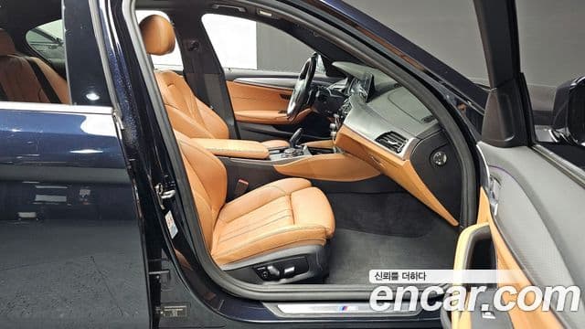BMW 5시리즈 (G30) 520d xDrive M Sport, 2018 11