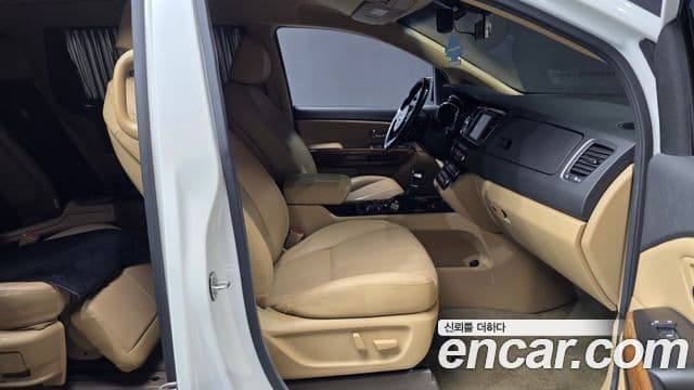 Kia All New Carnival President, 2018 11