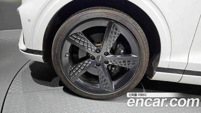 Genesis GV70, 2021 все фото