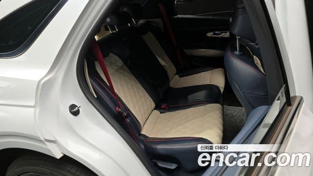 Genesis GV70, 2021 12