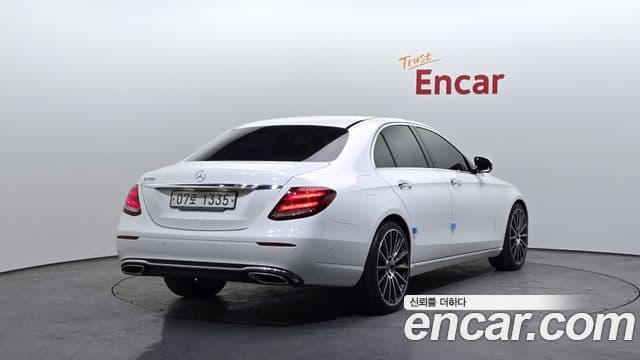 Mercedes-Benz E-класс W213 Avantgarde, 2018 2