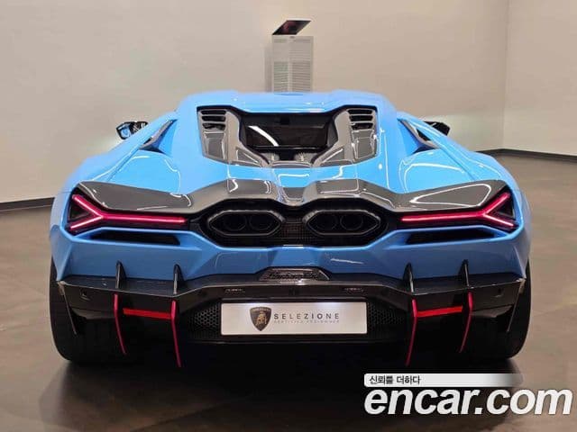 Lamborghini 레부엘토, 2025 3