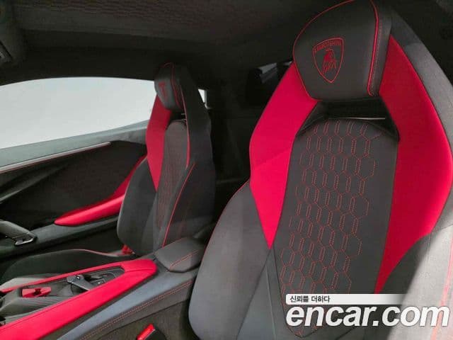 Lamborghini 레부엘토, 2025 8