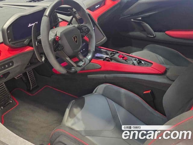 Lamborghini 레부엘토, 2025 9