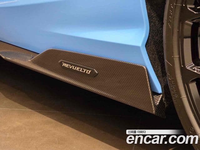 Lamborghini 레부엘토, 2025 19