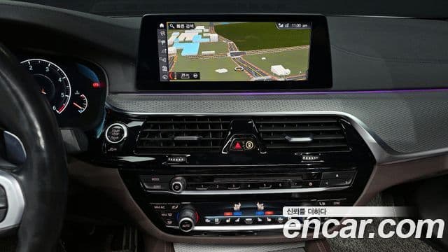 BMW 5시리즈 (G30) 520d M Sport Plus, 2019 16