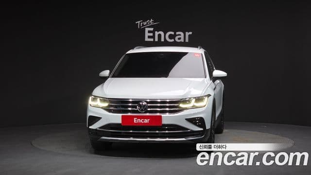Volkswagen Tiguan 2세대 Premium, 2023 3