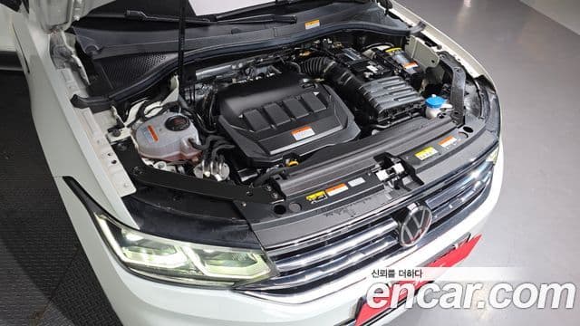 Volkswagen Tiguan 2세대 Premium, 2023 6