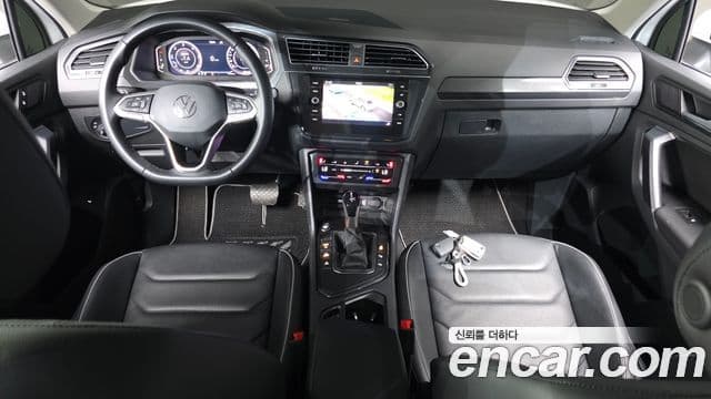 Volkswagen Tiguan 2세대 Premium, 2023 7