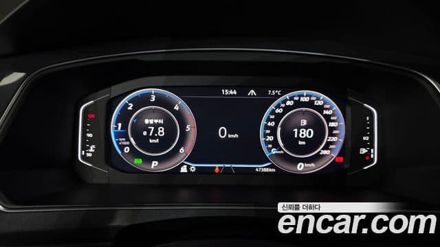 Volkswagen Tiguan 2세대 Premium, 2023 8