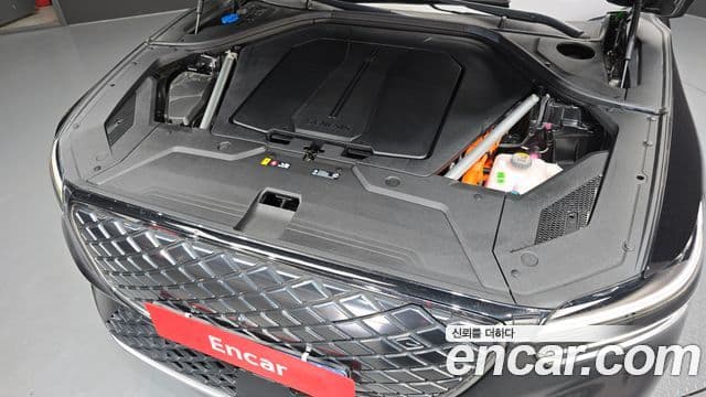 Genesis electrified GV70 e-AWD, 2022 6