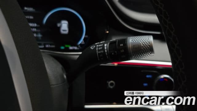 Genesis electrified GV70 e-AWD, 2022 17