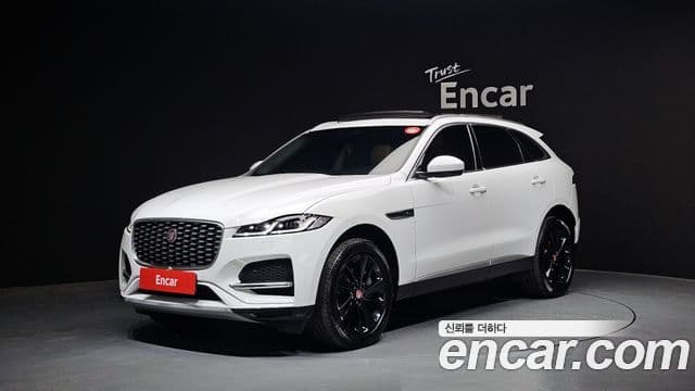 Jaguar F-PACE D200 SE, 2022 1