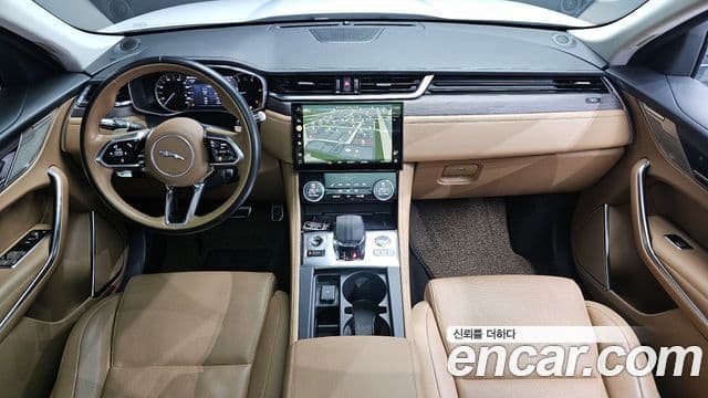 Jaguar F-PACE D200 SE, 2022 7