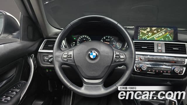 BMW 3시리즈 (F30), 2018 13