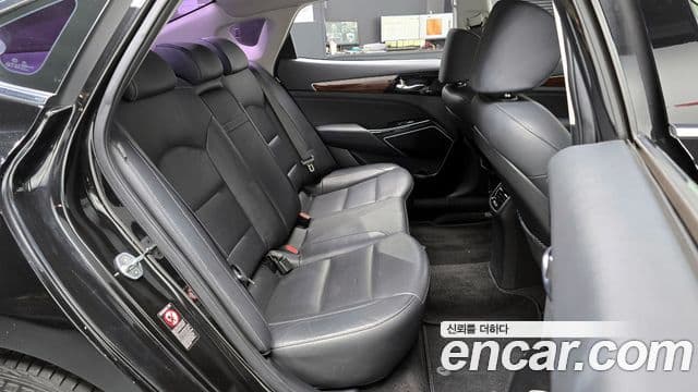 Kia All New K7 Prestige, 2017 12