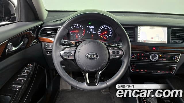 Kia All New K7 Prestige, 2017 13