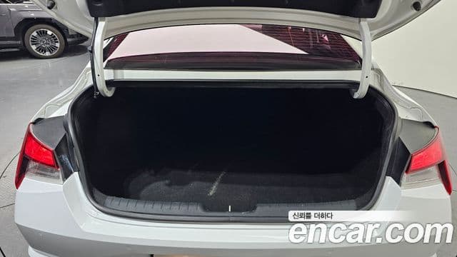 Hyundai Avante (CN7) Modern, 2021 20