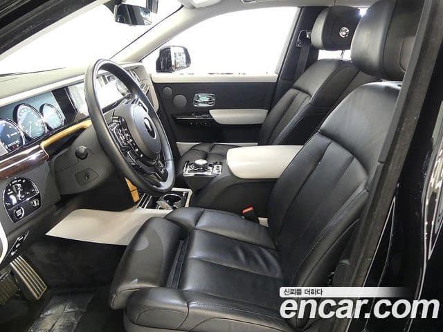 Rolls-Royce 팬텀, 2021 9