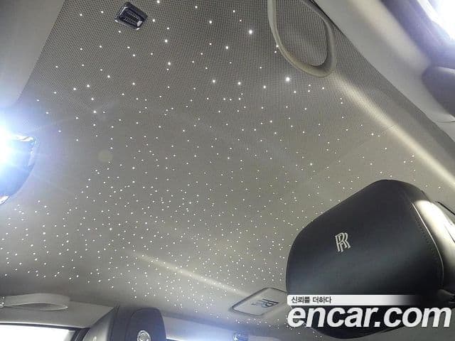 Rolls-Royce 팬텀, 2021 16