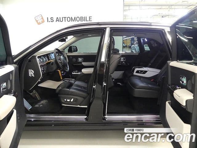 Rolls-Royce 팬텀, 2021 18